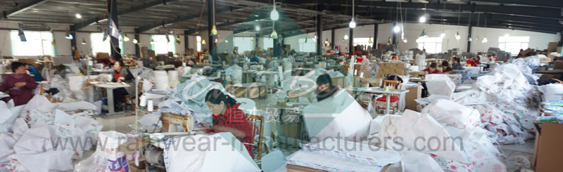 China Bulk Plastic Tablecloth Suppliers